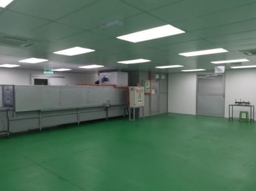 Anest Iwata Spray Booth